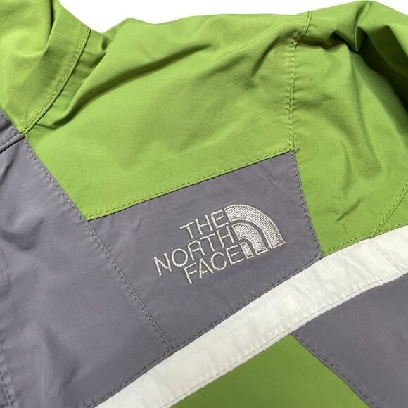 The North Face Green and Gray Boys Shell Jacket Size Small - Picture 2 of 9